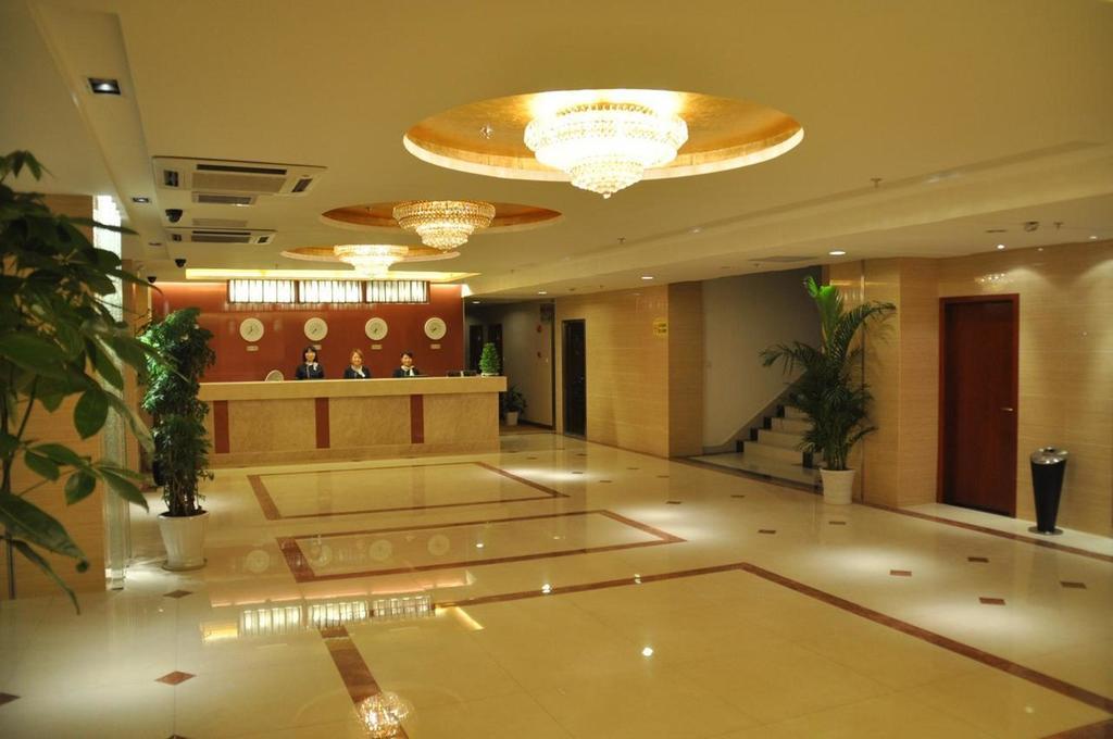Junpeng Hotel 4*